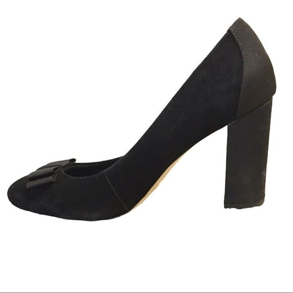BANANA REPUBLIC Suede Pumps Heels Round Toe Black 9.5 - Picture 3 of 8